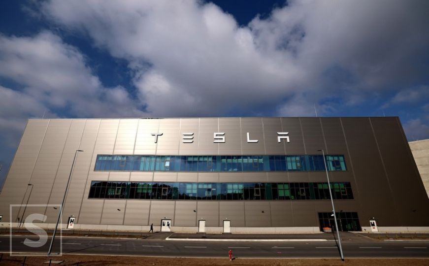Veliki problemi za zaposlenike: Tesla u Berlinu ukida veliki broj radnih mjesta