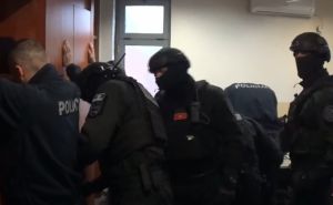 Osam crnogorskih graničnih policajaca uhapšeno zbog mita