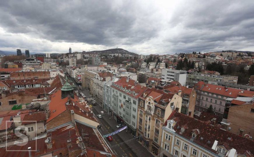 Objavljena prognoza za dane vikenda: Najavljeni lokalni pljuskovi i grmljavina u dijelovima BiH