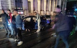Teška nesreća u centru Sarajeva, velika šteta na automobilima