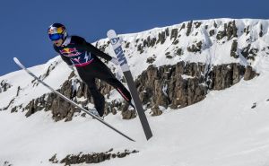 Japanac postavio svjetski rekord u skijaškim skokovima, preletio gotovo 300 metara