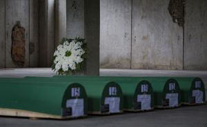 Odgovor na sistemsko poricanje i glorifikaciju genocida: Pokrenut projekat "Svijet pamti Srebrenicu"