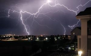 Pratite uživo olujno nevrijeme koje stiže u Bosnu i Hercegovinu: Pročitajte i novu BHmeteo prognozu