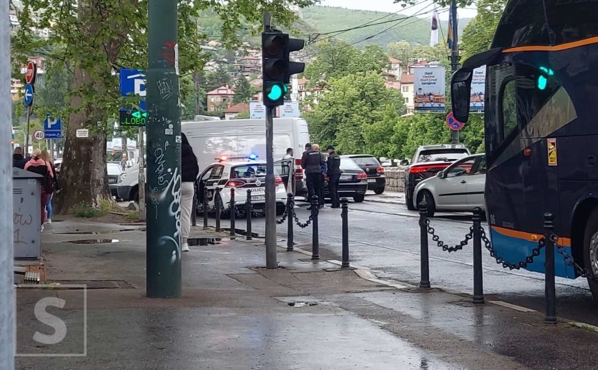 Nesreća u Sarajevu: Na ovoj dionici stvorene velike gužve