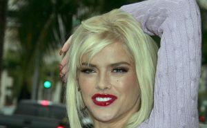 Kćerka prelijepe plavuše Anne Nicole Smith danas ima 17 godina i njena je kopija