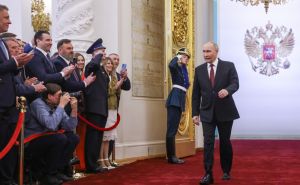 Putin prisegnuo za peti mandat, svi su primijetili ovaj detalj: Holivudska ikona iznenadila prisutne