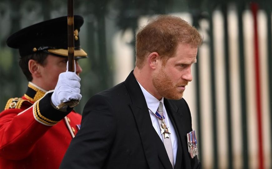 Nema pomirbe na dvoru: Princ Harry dolazi u Britaniju ali se brat i otac neće vidjeti s njim