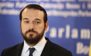 Admir Čavalić zatražio hitno zasjedanje Parlamenta FBiH zbog situacije sa FTV 