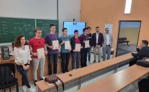 Učenik iz Tuzle Muhamed Numanović među najboljim mladim fizičarima u BiH