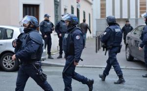 Potjera u Francuskoj: Dvojica zatvorskih čuvara ubijena, naoružani napadači oslobodili osuđenika