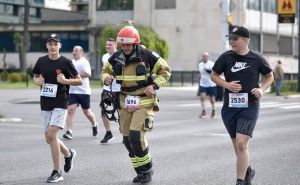 Heroj vatrogasac iz Vogošće: U punoj opremi trči maratone i prodaje kilometre za spas oboljelih