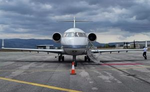 Brza reakcija službi aerodroma u Mostaru: Uspješno obavljeno prislino slijetanje aviona