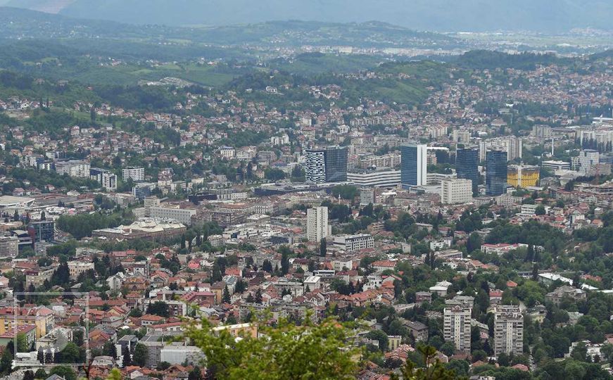 Erogene zone i njihov hit "Sarajevo": To je moj grad, ja takvog ga znam...