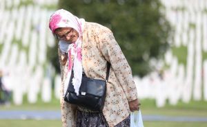 Majke Srebrenice uputile pismo Kraljevini Bahrein i UAE: Ne nasjedajte na Vučićeve laži!