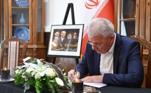 Knjiga žalosti u ambasadi Irana u BiH: Potpisali se mnogi državni zvaničnici