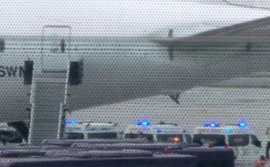 Drama u avionu zbog turbulencija: Jedan putnik mrtav, više od 30 ljudi povrijeđeno