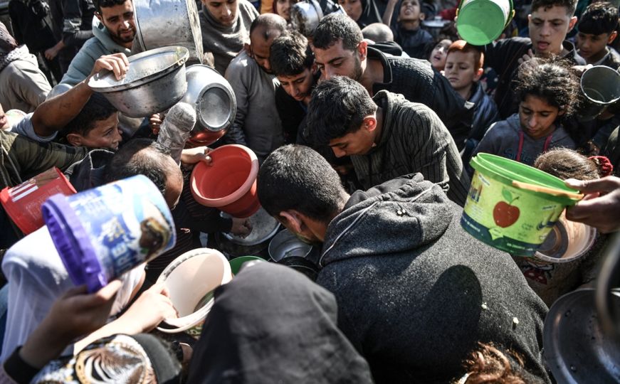 Teška situacija: UN primoran da zaustavi distribuciju hrane u gradu Rafah