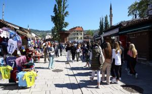 Al Dino i pjesma dana: Lijepo je doć' u svoju čaršiju