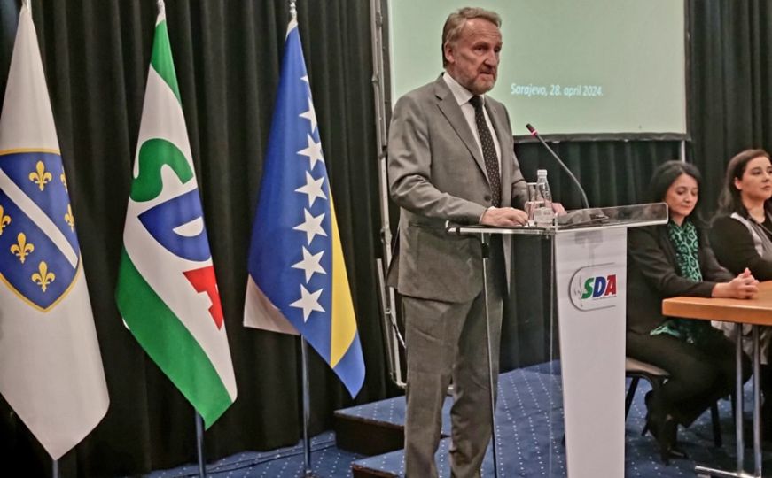 SDA: Pozdravljamo usvajanje Rezolucije o Srebrenici, pečat na istinu utvrđenu međunarodnim presudama