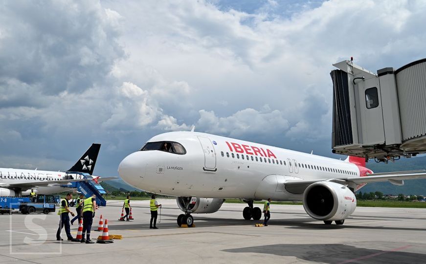 U Sarajevo sletio avion španske nacionalne aviokompanije Iberia: 'Cilj povećati broj letova'