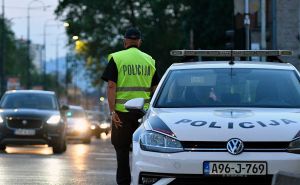 Subota u Sarajevu: Uručeno preko 900 prekršajnih naloga, 23 vozača isključena zbog alkohola