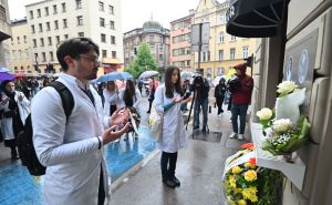 U Sarajevu održana prva memorijalna šetnja za ubijene doktorice Azru Spahić i Almu Suljić