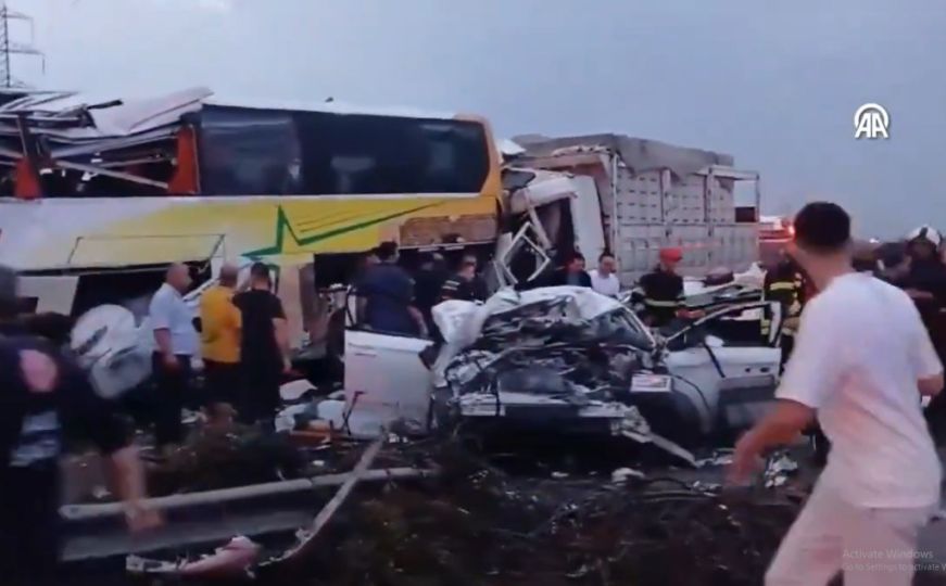 Užas u Turskoj: U nesreći poginulo najmanje deset osoba
