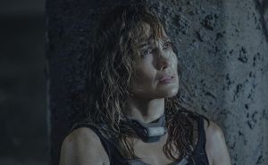 Kritičari popljuvali novi film Jennifer Lopez: "Možete ga gledati dok perete veš"