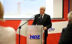 Ambasada SAD: HDZ BiH uporno pomaže Rusiji