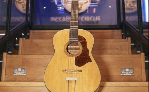 Prodata jedna od pet najskupljih gitara na svijetu: Evo kome je pripadala