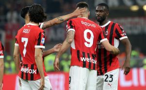 Bogati vlasnici odriješili kesu: Novom treneru Milana 100 miliona eura za pojačanja