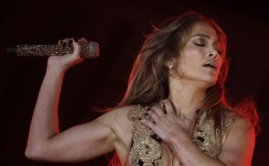 Jennifer Lopez otkazala turneju: "Srce mi se cijepa, ali neophodno je"