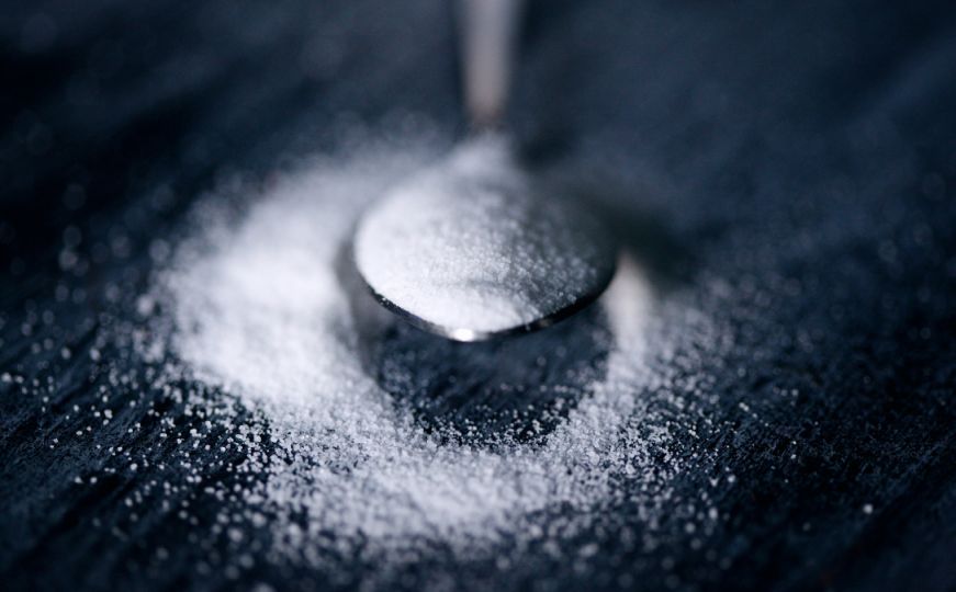 Opasnosti za zdravlje koje šećer predstavlja: Ovo su benefiti koje imate ako ga manje konzumirate