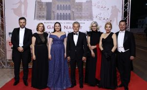 Spoj glamura, elegancije i romantike: Počeo četvrti Austrijski bal u sarajevskoj Vijećnici