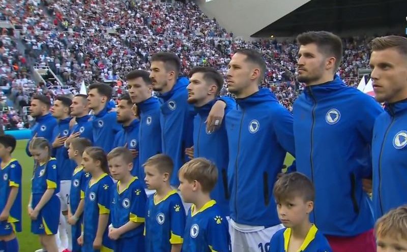 Utakmicu Italije i BiH će uživo prenositi 30 svjetskih TV kanala: Evo gdje gledati Zmajeve
