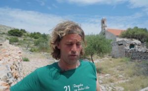 Moderni Robinson Crusoe: Upoznajte Jakova, čovjeka koji živi na pustom otoku