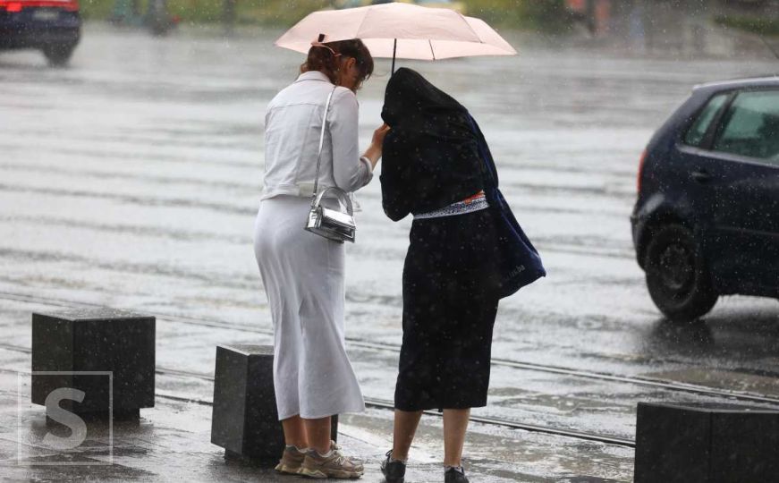 Ponovo nevrijeme stiže u BiH: Pratite uživo kretanje oluje