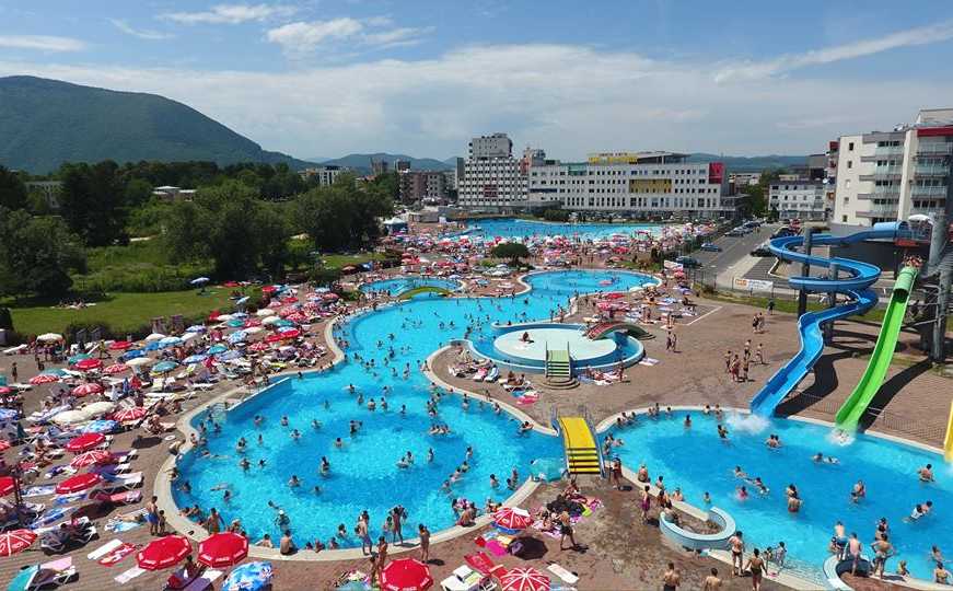 Počinje sezona kupanja: Donosimo vam cijene ulaznica za bazene u BiH