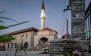 Bajram-namaz klanjan u džamijama širom Crne Gore