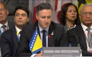 Bećirović u Švicarskoj: Proruske snage u BiH ugrožavaju mir, učite od Sarajeva - spasite Kijev