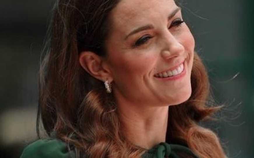 Kate Middleton podijelila najemotivniju fotografiju: Prvi put se oglasila njena djeca
