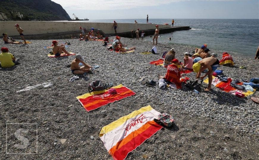 Policija upozorava: Zbog učestalih krađa na plažu ne nosite veće količine novca