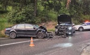 Teška saobraćajna nesreća kod Olova: Tri osobe povrijeđene