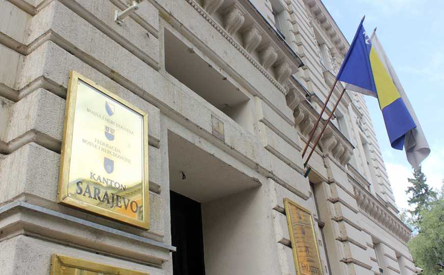 Sindikat državnih službenika traži hitan sastanak sa vladom Kantona Sarajevo