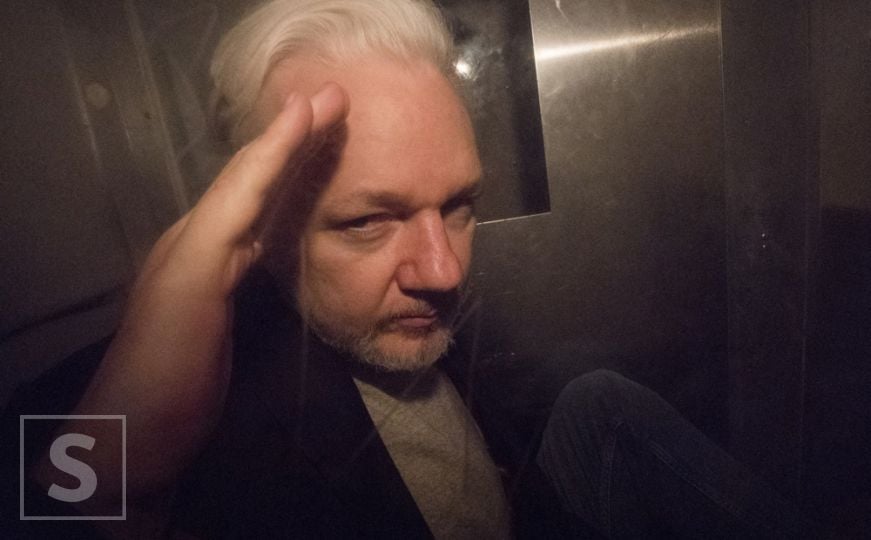 Konačno kraj: Nakon 14 godina Julian Assange je slobodan čovjek