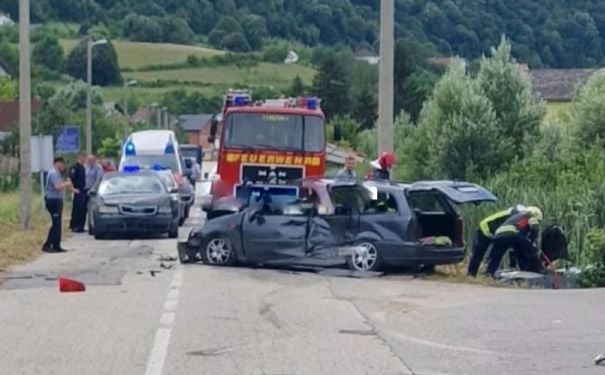 Teška saobraćajna nesreća u BiH: Poginule dvije osobe