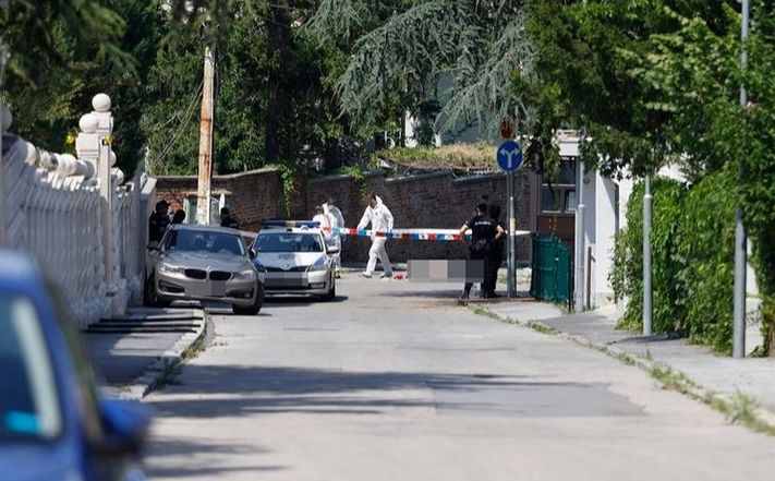 Otkriven identitet napadača koji je ranio policajca ispred Ambasade Izraela u Beogradu