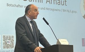 Arnaut na konferenciji u Nurnbergu: "Nastaviti podršku Njemačke OHR-u i stranim sudijama"