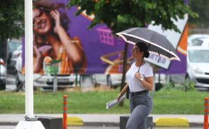 Kiša pere ulice: Stiglo nam osvježenje nakon visokih temperatura