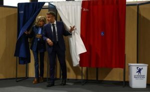 Sudbonosni drugi krug izbora u Francuskoj: Hoće li ekstremna desnica preuzeti kontrolu?